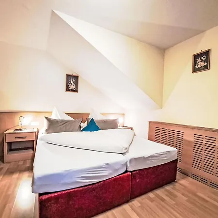 Apartment Rosa-3 By Interhome Mayrhofen