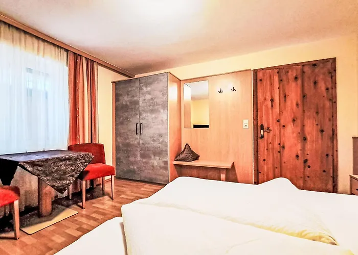 Rosa-3 By Interhome Lejlighed Mayrhofen