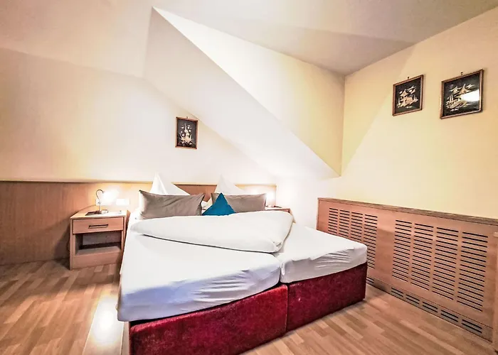 Apartment Rosa-3 By Interhome Mayrhofen